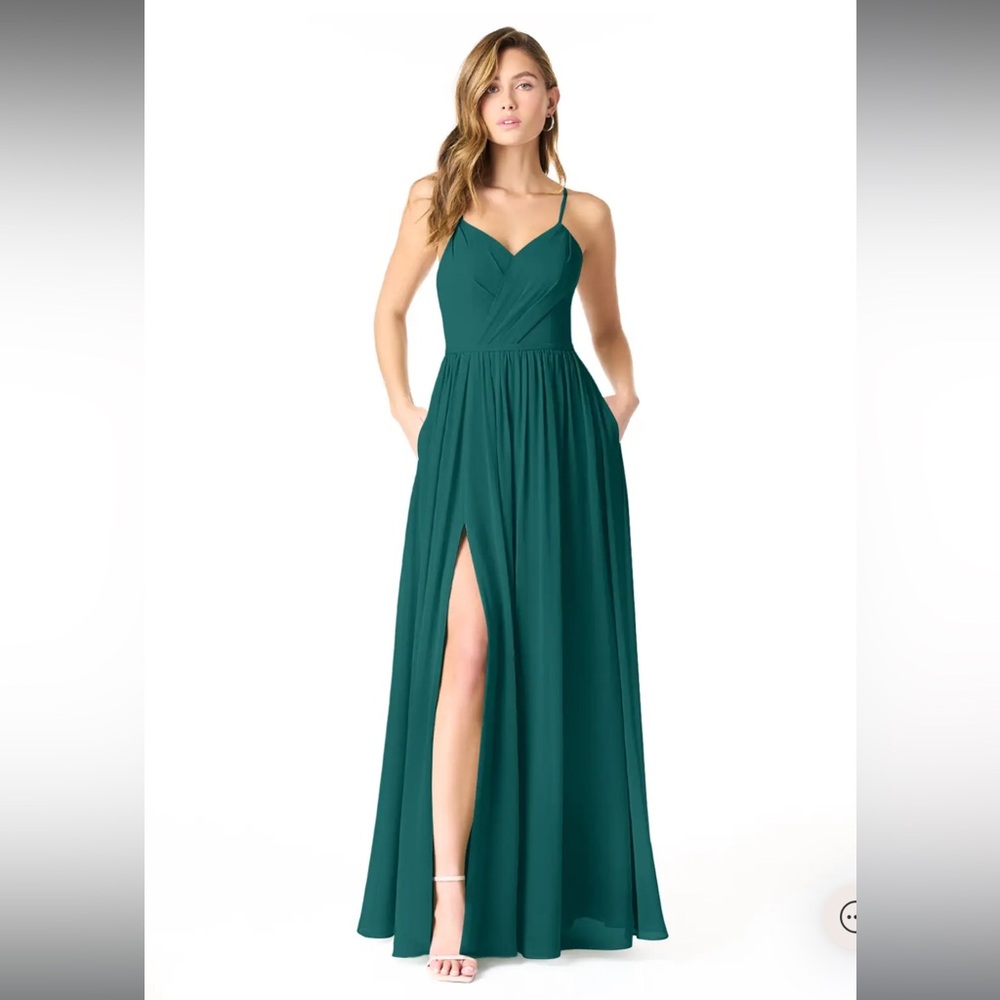 Elegant Peacock Teal Formal Bridesmaids Gown with Slit and Pockets